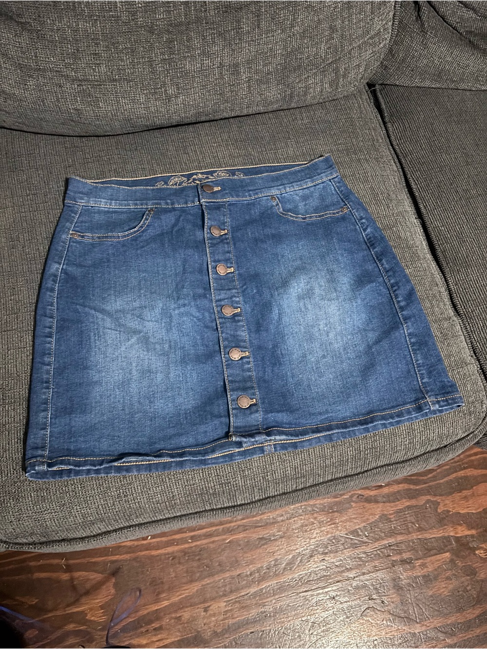 WAX JEAN Button Front Denim Mini Skirt Size Large Style 90038